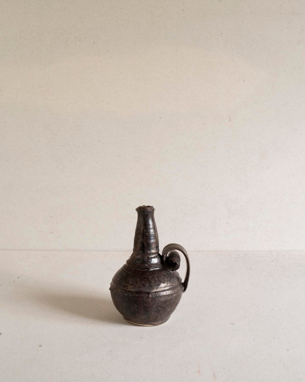 Bottle with Curled Handle - Metallic Black
